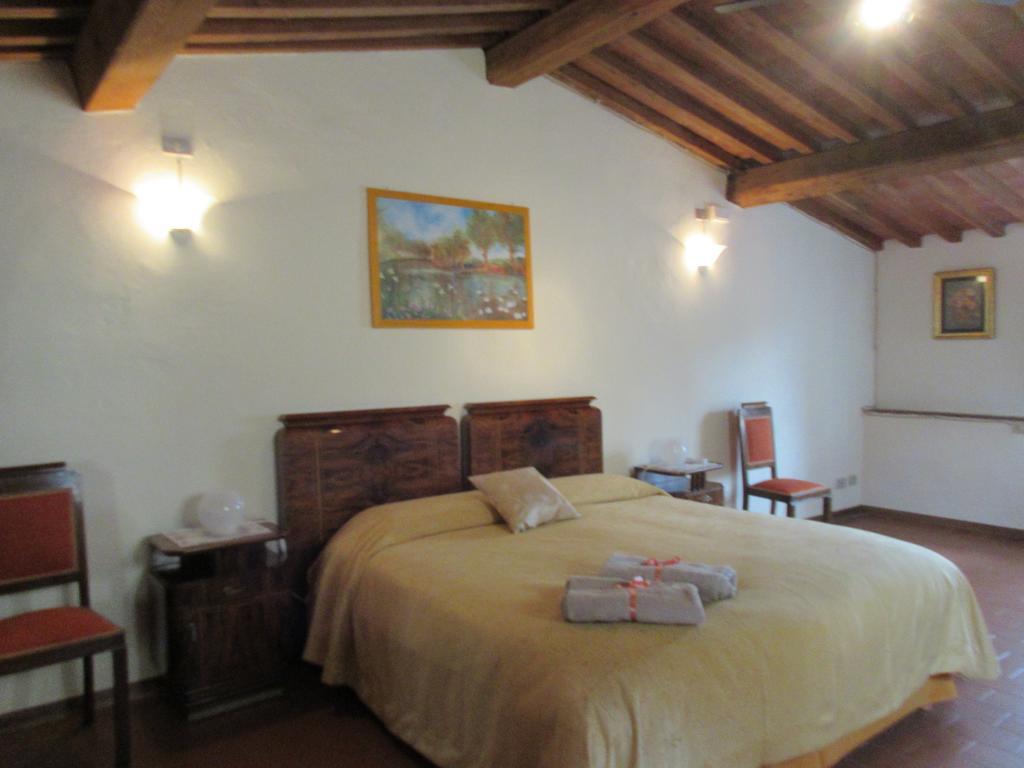 La Rondine Apartment Лука Стая снимка