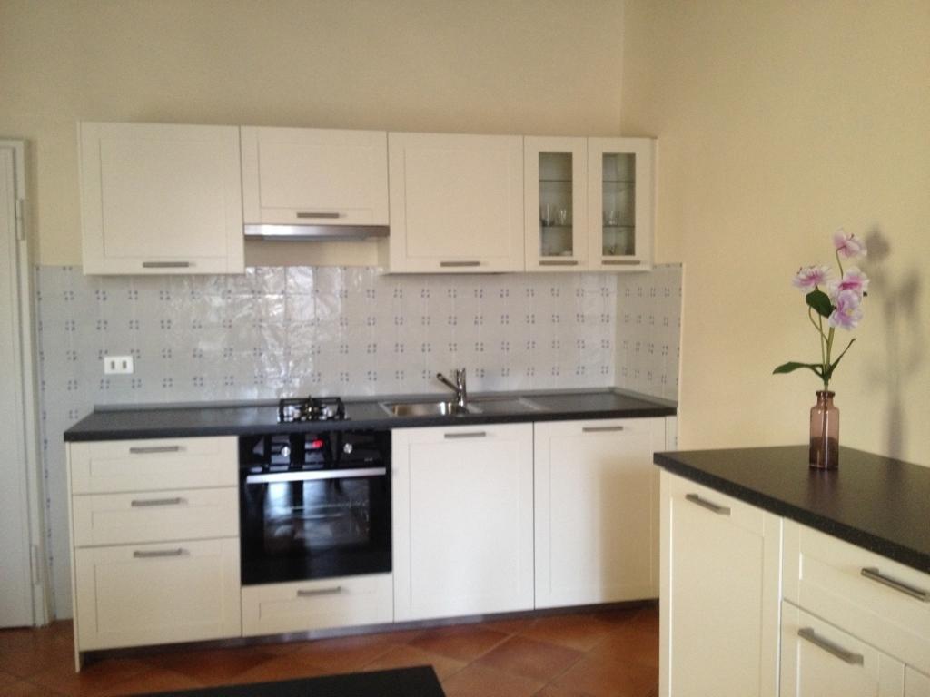 La Rondine Apartment Лука Стая снимка