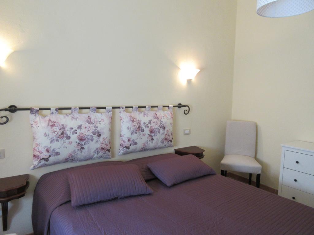 La Rondine Apartment Лука Екстериор снимка