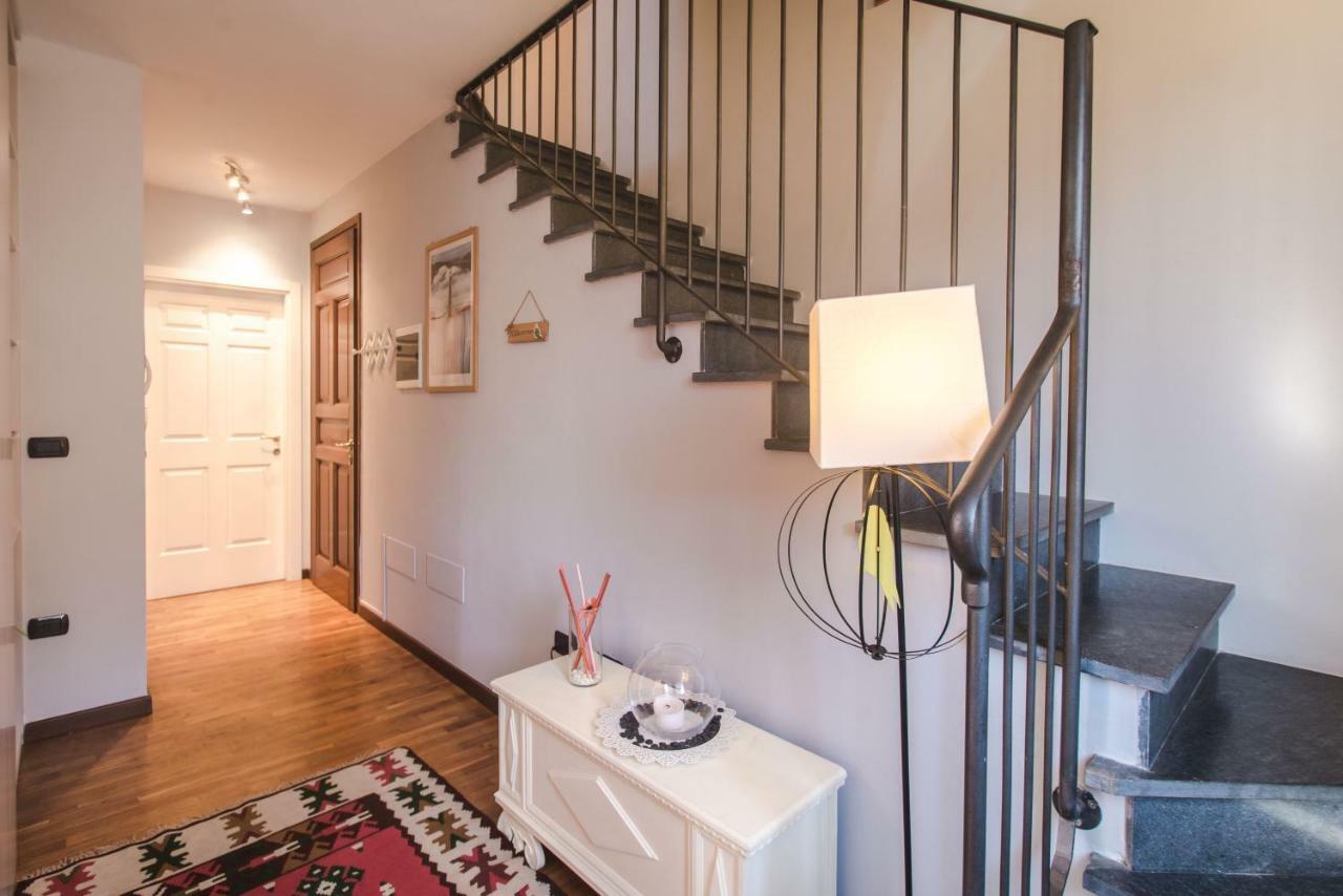 La Rondine Apartment Лука Екстериор снимка